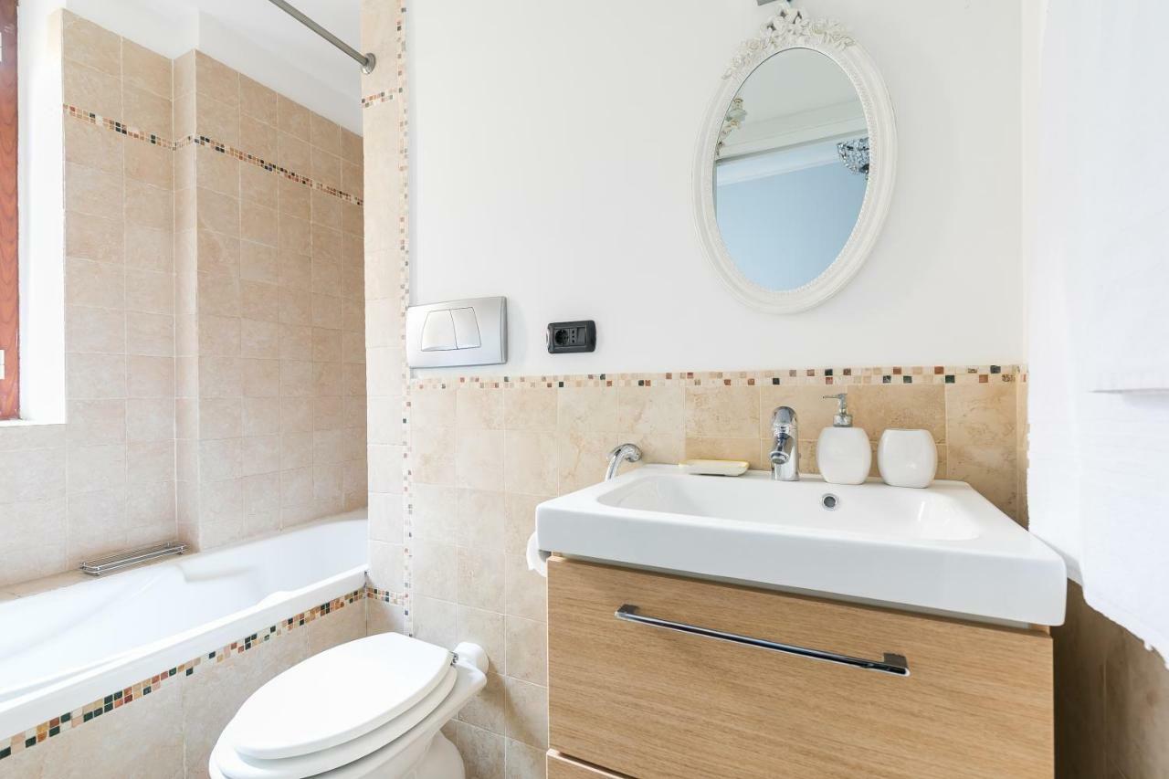 Vacanza Romana Guesthouse Екстер'єр фото
